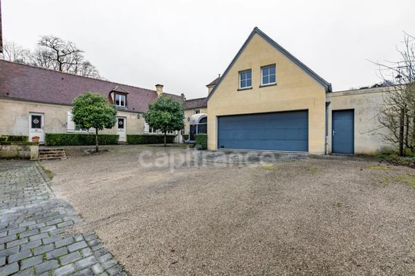 Propriété style chateau à vendre 15 pièces Soissons (02)