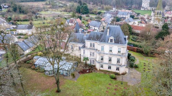 Propriété style chateau à vendre 15 pièces Soissons (02)