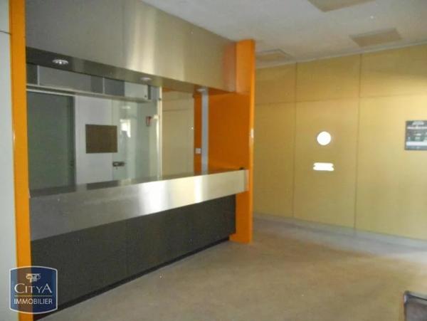 Local commercial à louer 400m²