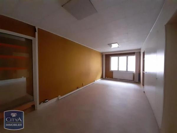 Local commercial à louer 400m²