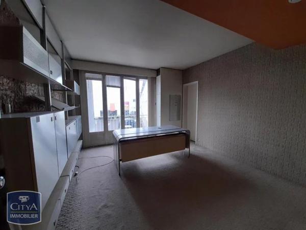 Local commercial à louer 400m²