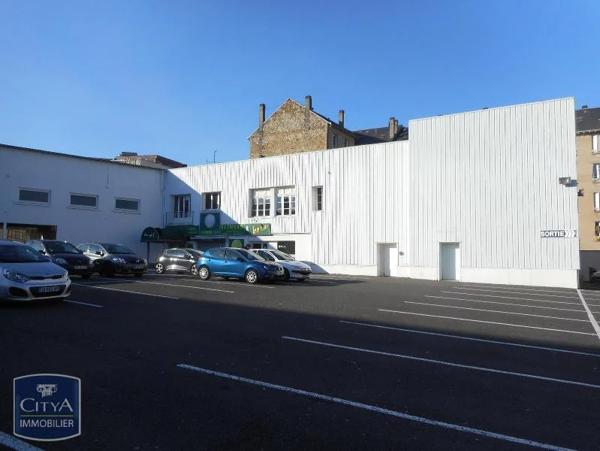 Local commercial à louer 400m²