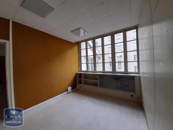 Local commercial à louer 400m²