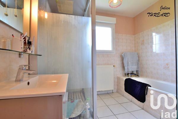 Maison 3 pièces de 81 m² à Saint-Jean-Saint-Germain (37600)