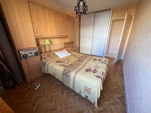 Appartement T3 Villeurbanne Gratte-Ciel 69100 - Traversant Nord / Sud - Balcon à vivre