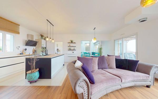 Maison à louer    3 pièces • 93 m2 Sancy