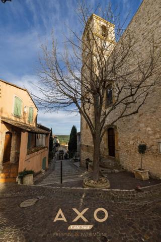 VENTABREN - CENTRE VILLE HISTORIQUE - MAISON DE VILLE - T5 - 140 M2 - 465 000