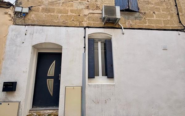 Immeuble à vendre    5 pièces • 100 m2 Vauvert