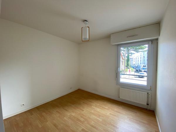 Appartement * 3 Pièces * 67 M² * 44000 Nantes * 757 * 69 * 826,  
Nantes 44000