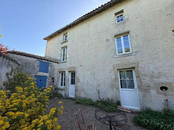 Maison de village La Mothe St Heray 5 pièce(s) 118m2