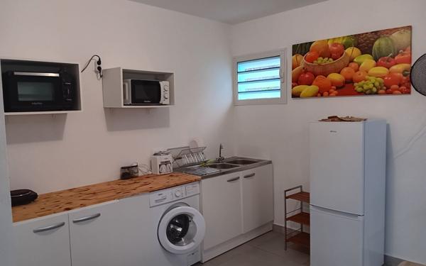 Appartement à louer    3 pièces •  Petit-Bourg