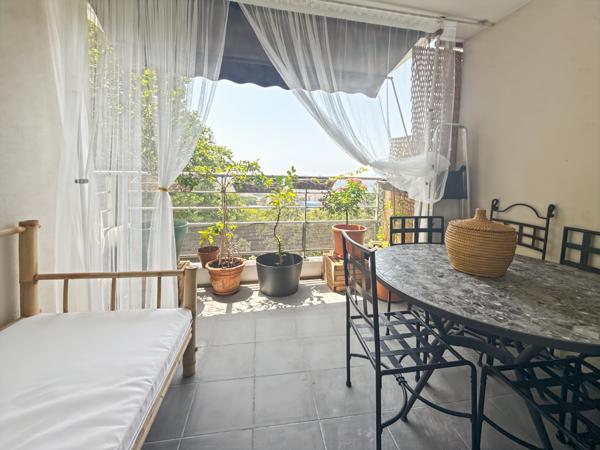 Marseille (13015) T2 expo sud avec vue mer exceptionnelle dans résidence de standing