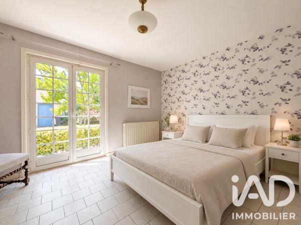 Maison à vendre 6 pièces 158 m² Léognan