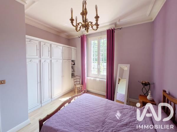 Maison à vendre 6 pièces 158 m² Léognan