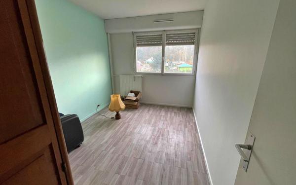 Appartement à vendre    2 pièces • 49,37 m2 Clichy-sous-Bois