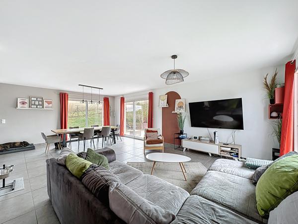 Maison 7 pièces - 170 m² Exclusivité efficity