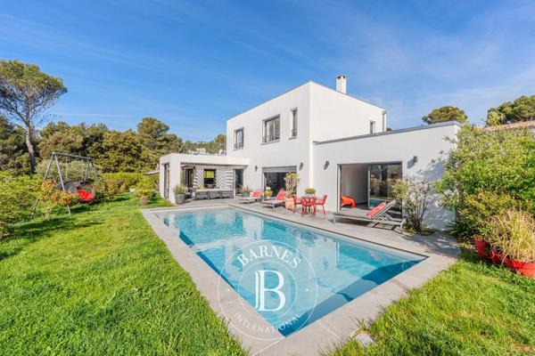 Aix-en-Provence, Villa 3 Chambres -  184 m² à vendre