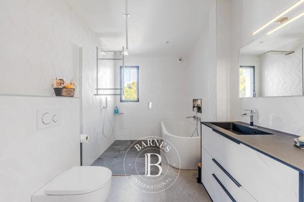 Aix-en-Provence, Villa 3 Chambres -  184 m² à vendre