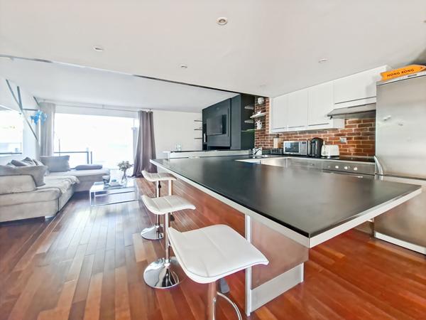 Appartement Cannes 2 pièces 75 m² habitable _ Duplex _ Loft New-Yorkais _ Terrasse _ aperçu mer