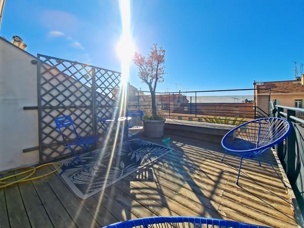 Appartement Cannes 2 pièces 75 m² habitable _ Duplex _ Loft New-Yorkais _ Terrasse _ aperçu mer