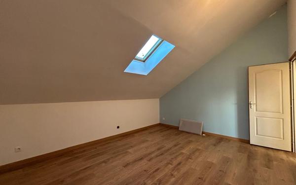 Maison à louer    3 pièces • 60,84 m2 La Ferté-Chevresis