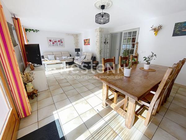 A vendre maison de 4 pièces de 89 m² à Plaisir - Quartier des Sablons - Aqueduc Sud