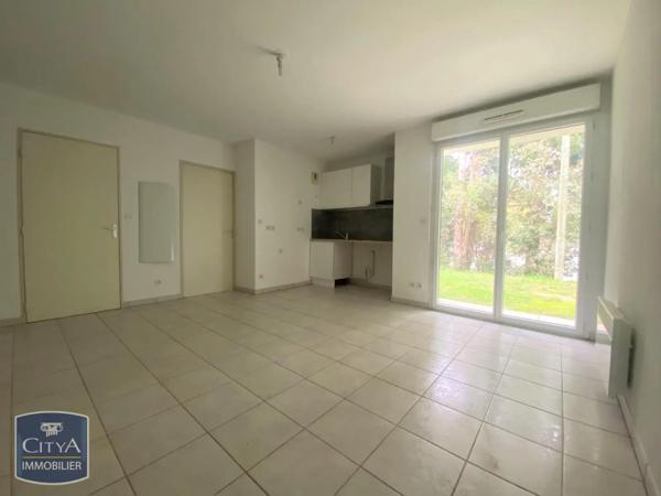 Appartement à louer 2 pièces 37.18m² Avignon (84140)