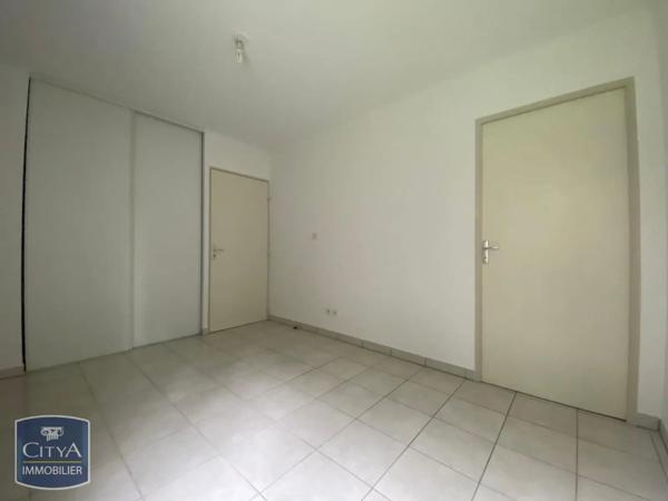 Appartement à louer 2 pièces 37.18m² Avignon (84140)
