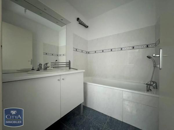 Appartement à louer 2 pièces 37.18m² Avignon (84140)