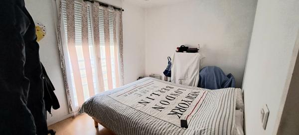 Appartement 3 pièces avec un balcon dans une résidence récente et 2 places de parking loué 780 € CC