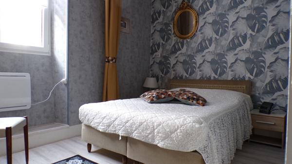 Ainay-le-Château – Maison de village avec deux appartements indépendants Ainay-le-Château (03360)