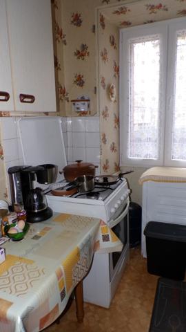 Ainay-le-Château – Maison de village avec deux appartements indépendants Ainay-le-Château (03360)