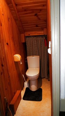 Ainay-le-Château – Maison de village avec deux appartements indépendants Ainay-le-Château (03360)