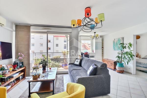 A vendre appartement type 2 de 54m2 à Marseille 3005