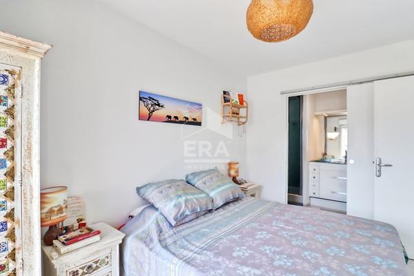 A vendre appartement type 2 de 54m2 à Marseille 3005