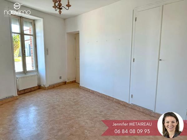 Maison ancienne à rénover 2 chambres + bureau avec dépendance et hangar