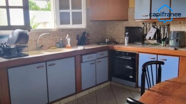 Opportunité à saisir - Baisse de prix sur cette spacieuse maison au Lamentin !