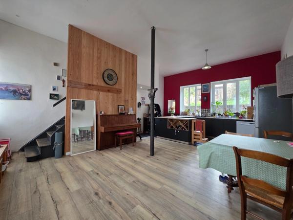 Maison de ville de 117 m², 5 chambres avec terrain à PANISSIERES