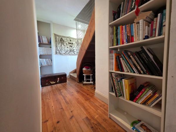 Maison de ville de 117 m², 5 chambres avec terrain à PANISSIERES