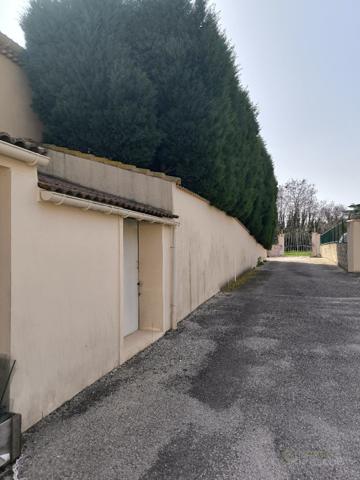 Maison à LAUDUN (30290)