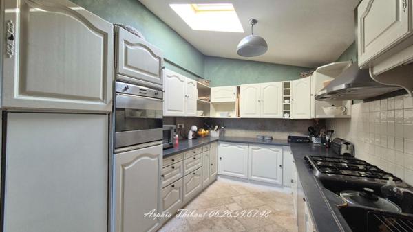 Maison de plain-pied 192 m² sur plus de 8 000 m² ? Fort potentiel pour création de gîtes ou chambres d'hôtes