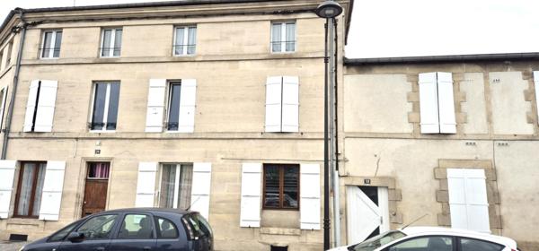 Bel ensemble Immobilier de Rapport et Rentabilité Locative de 200 m² à Rénover avec Cave, Parking extérieur Gratuit et Terrain de 160 m²