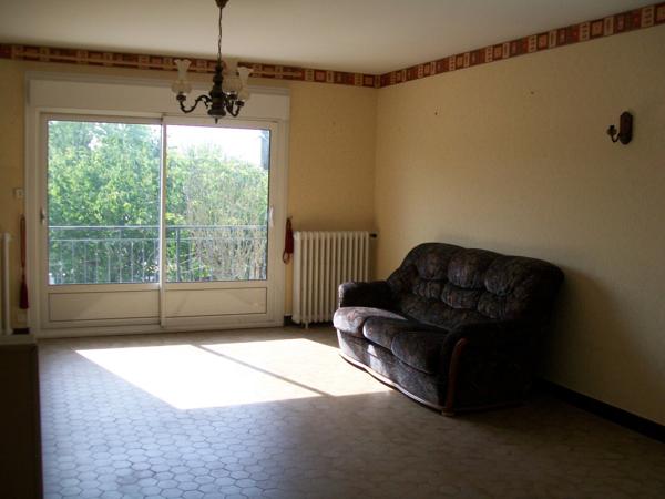 Maison d'habitation 126m2 rez-de-chaussée + étage sur terrain de 600m2