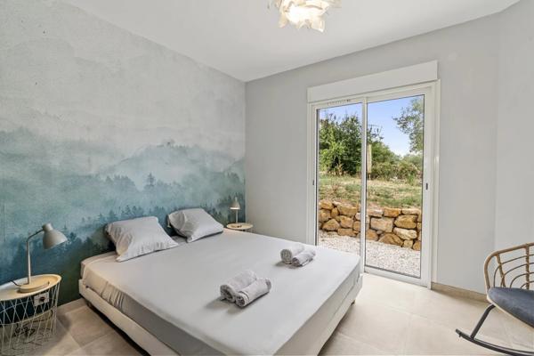 Au calme, Villa bioclimatique neuve