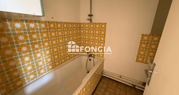 Location Studio 27.66 m² - Maurepas 78310