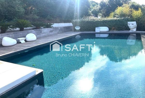 Villa d'architecte 3 chambres piscine