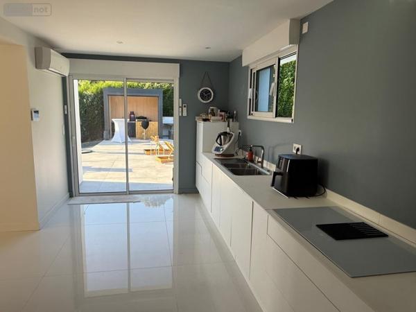 Villa à vendre à Château-Gontier-sur-Mayenne en Mayenne (53200), ref : 100198201-53088