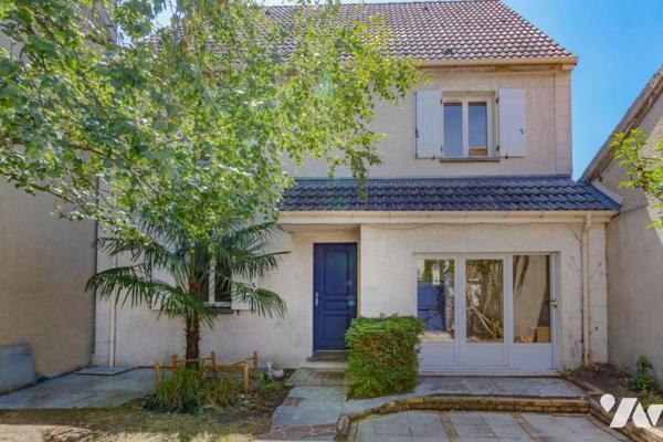 NANTERRE CENTRE VILLE - MAISON FAMILIALE 8 PIÈCES AVEC JARDIN & PISCINE CHAUFFÉE