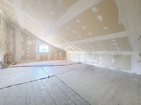 Millau (12100) MAISON F4 95 M2 SUR LE CAUSSE NOIR