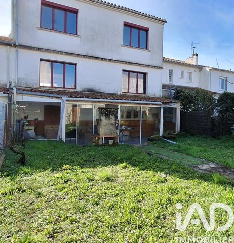Maison à vendre 8 pièces 153 m² La Rochelle